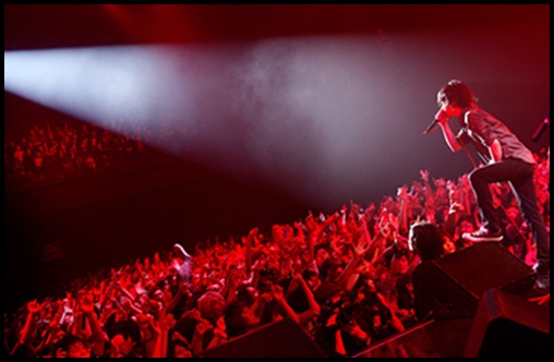 ONE OK ROCKが顔ファン急増でアイドル化？アイドルとバンドの違い！5